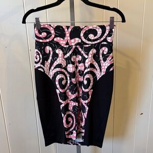 Women’s Olian Maternity Pink and Black Patterned Skirt